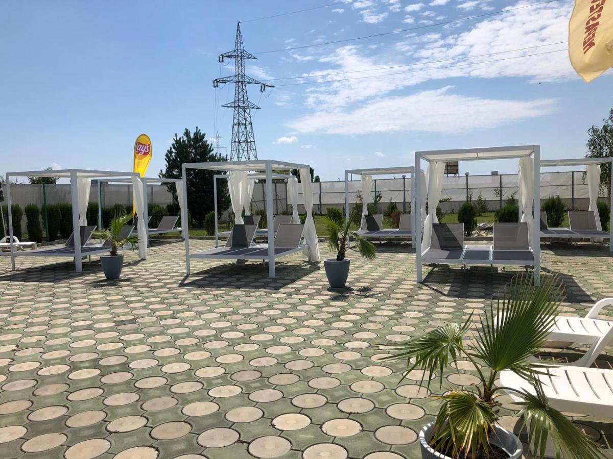 Hotel Daly بلوييست المظهر الخارجي الصورة